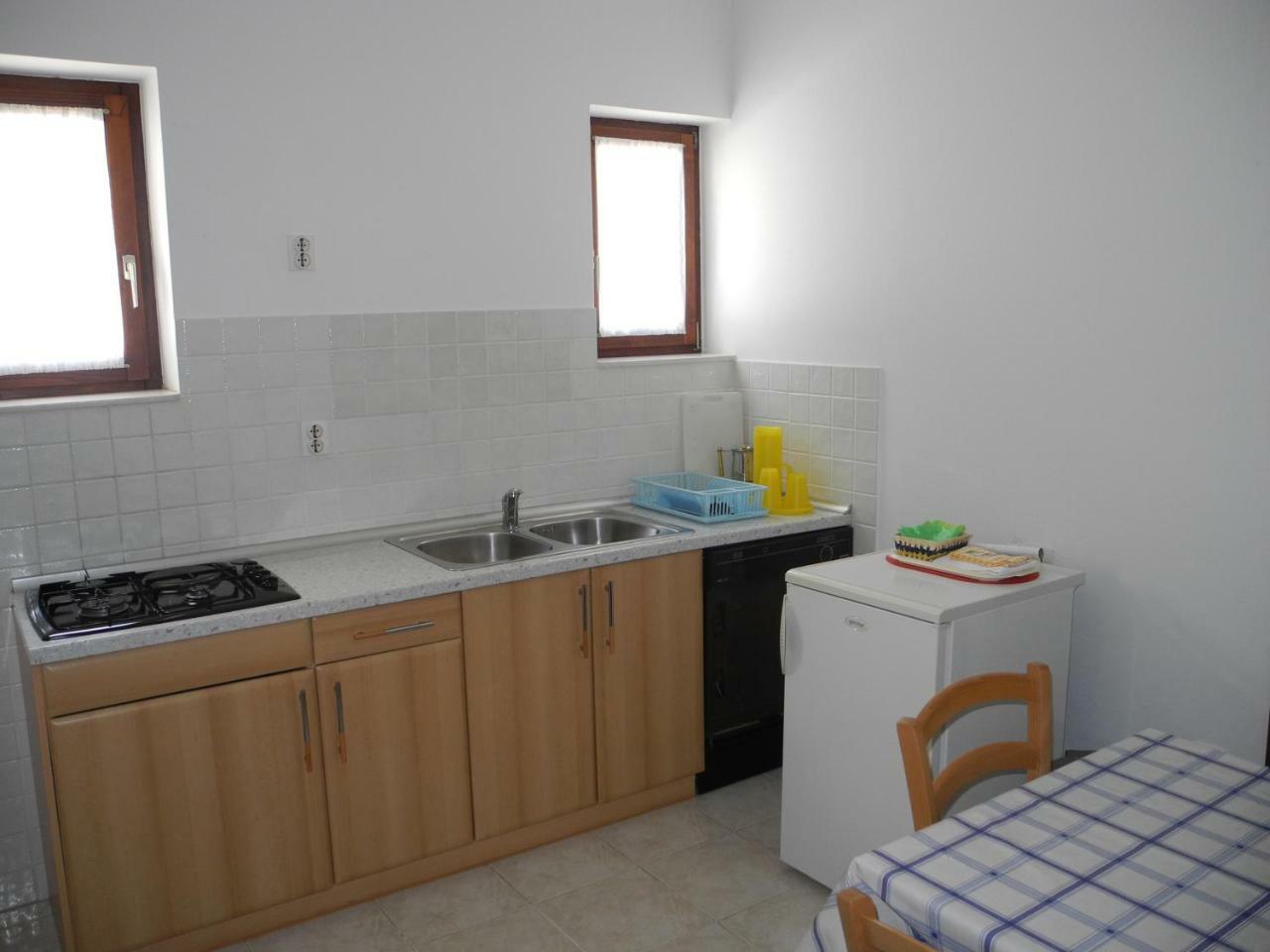 Apartments Boti Dramalj Esterno foto